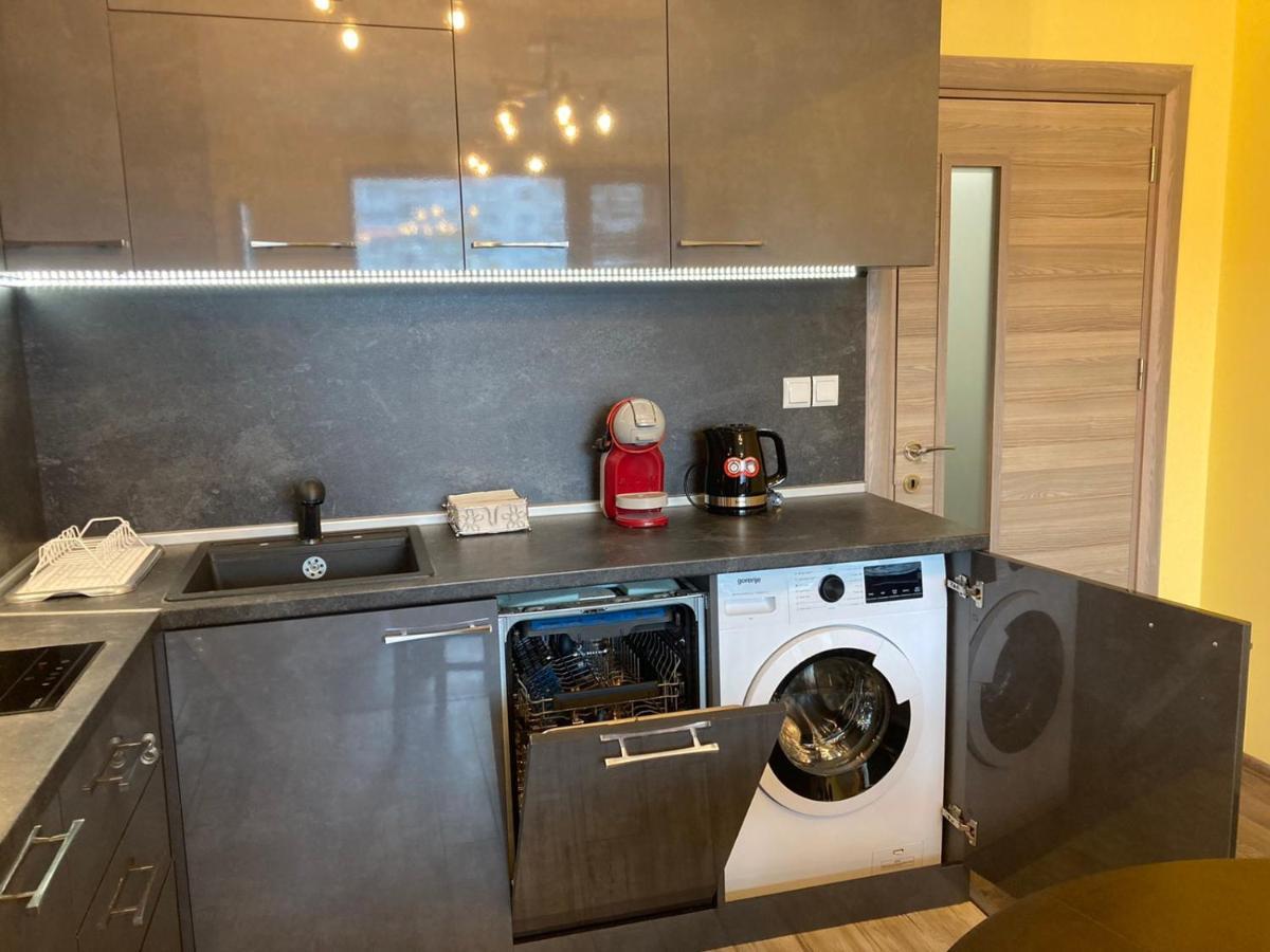 Victor'S Suite , With Private Parking 바르나 외부 사진